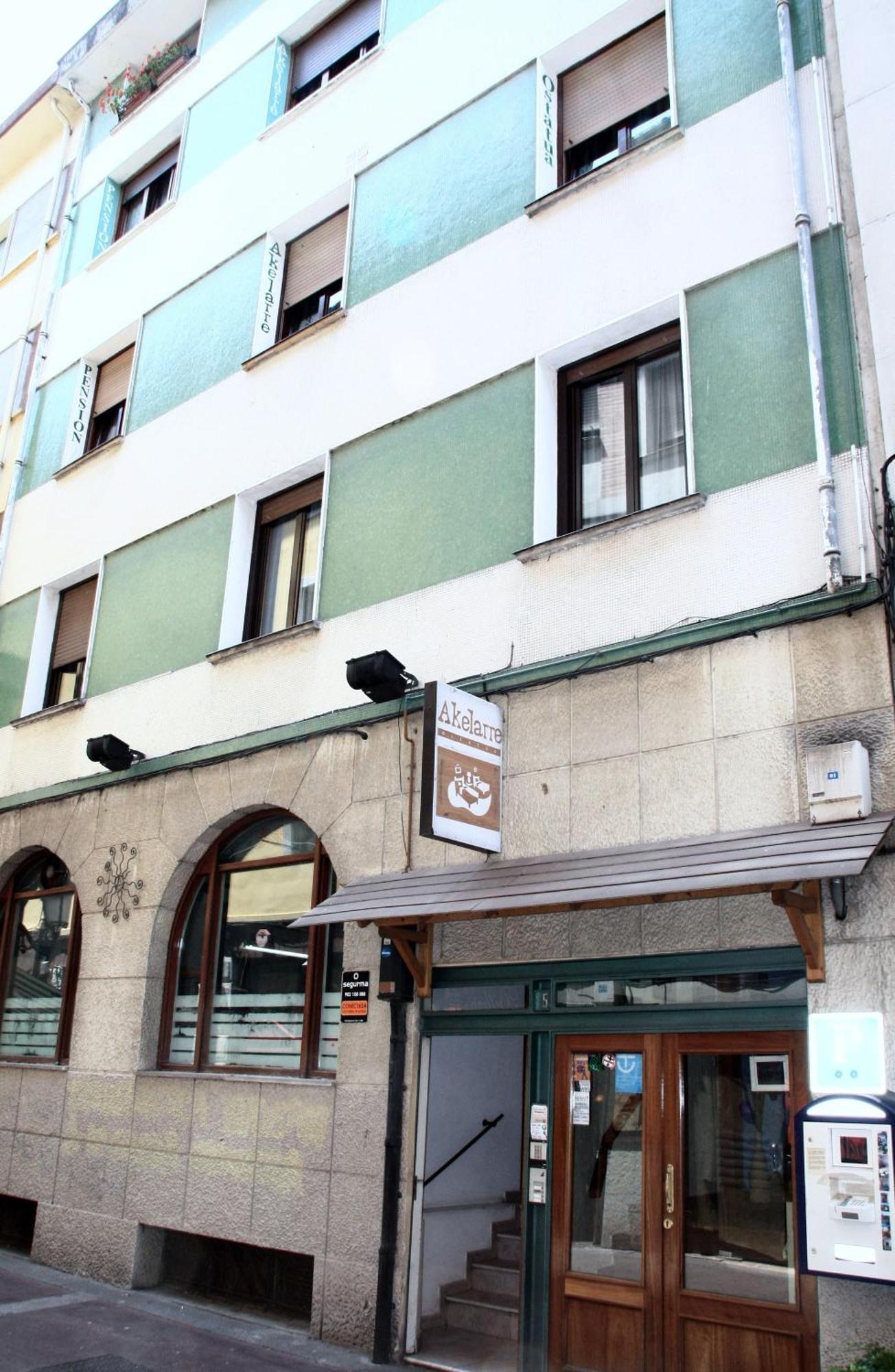 Hotel Akelarre Ostatua Gernika Exterior foto